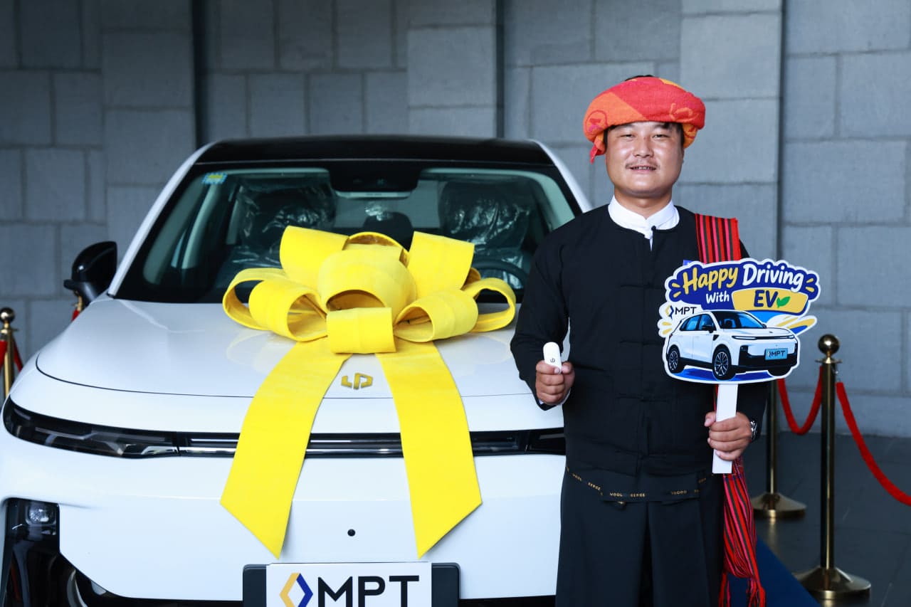 07_EV Car Handover